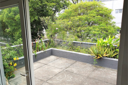 Casa Nova na Saúde c/380m2 de construção - 6 Quartos/4 suítes/4 Vagas na garagem