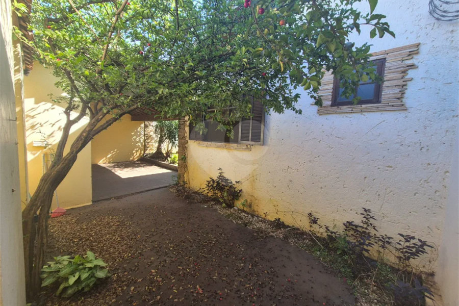 Casa à venda, com 3 quartos (1 suíte com closet) no bairro Caxambú – Piracicaba-SP