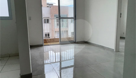 Apartamento à venda com 2 quartos em Jardim Imperador (zona Sul), São Paulo, SP