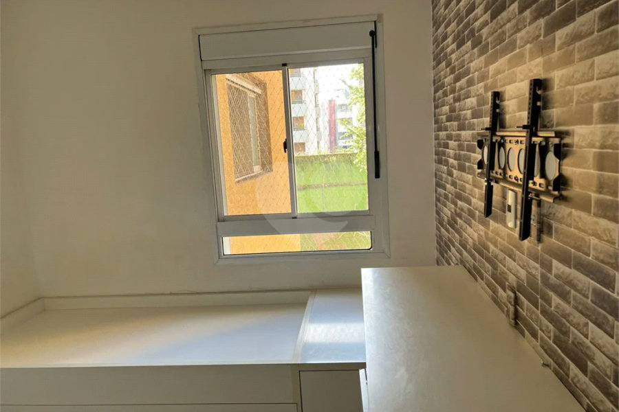 Apartamento à venda com 3 quartos, sendo 2 suítes, em Panamby, São Paulo, SP