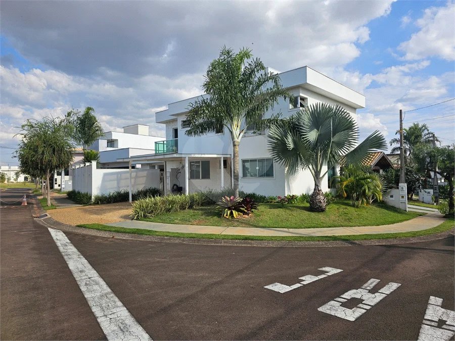 CASA À VENDA - VILLAGE DAMHA 2 EM SÃO CARLOS