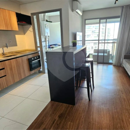 Excelente apartamento MOBILIADO para venda ou locação.