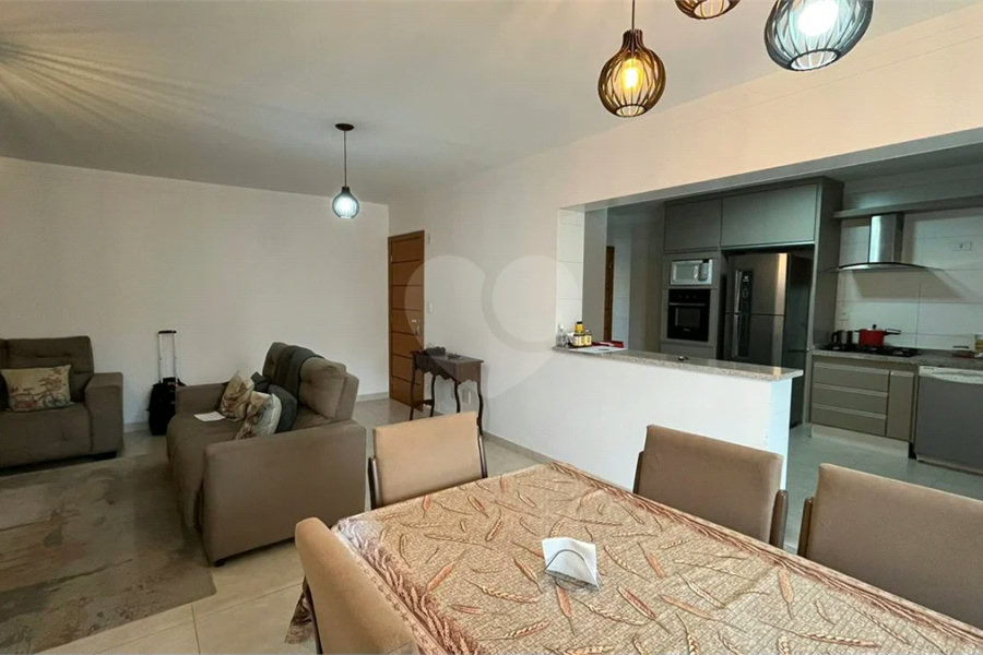 Apartamento à venda com 3 quartos, sendo 1 suíte, no Centro, Poços de Caldas - MG