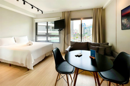 Studio Mobiliado na Vila Nova Conceição – Conforto e Estilo em 27m²!