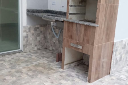 Casa à venda com 2 quartos, sendo 1 suíte, em Bopiranga, Itanhaém - SP