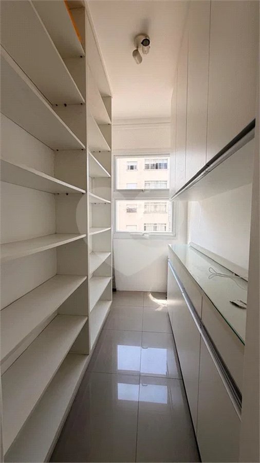 Apartamento à venda com 4 suítes em Jardim Portal I e II, São Paulo, SP
