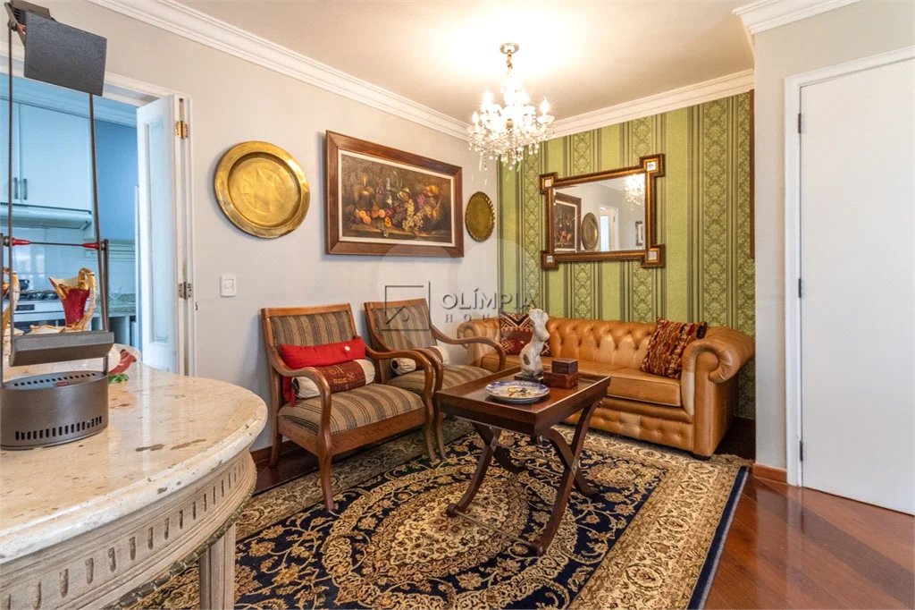 Apartamento com 96 metros em Campo Belo com 3 Dormitorios/Aceita Permutas