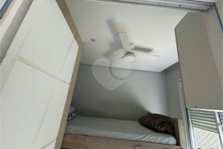 Apartamento com 46m² , 2 dormitórios , à venda na Moóca.