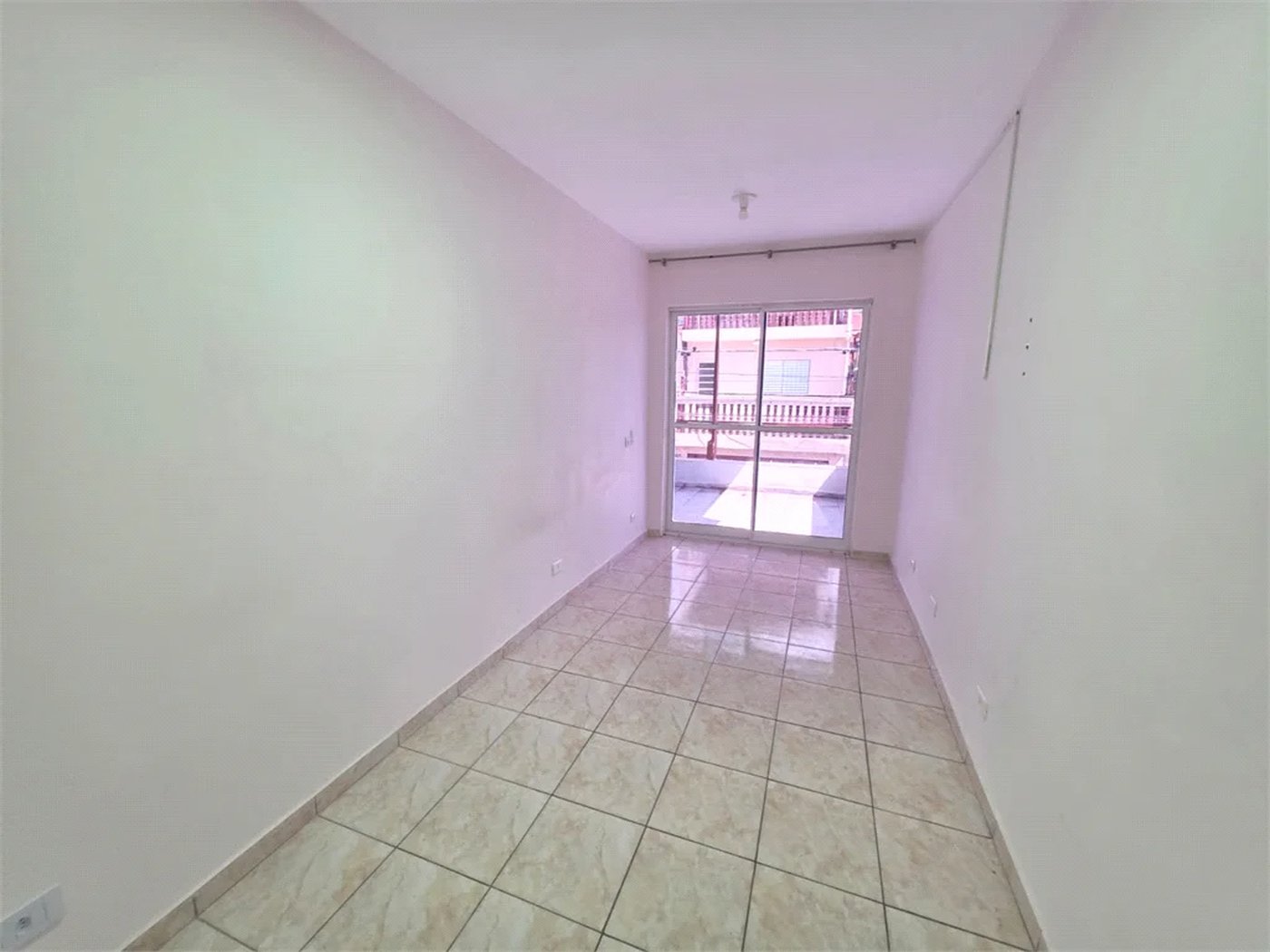 Sobrado à venda com 4 quartos, sendo 1 suíte, em Rio Pequeno, São Paulo, SP