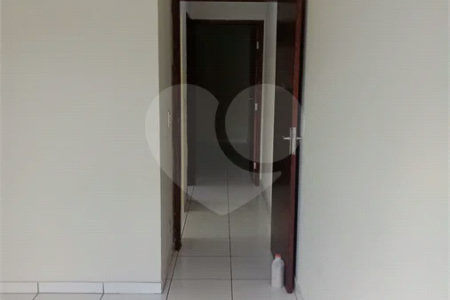 Casa à venda ou para alugar com 2 quartos, sendo 1 suíte, em Jardim São José, São Roque, SP