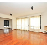 Apartamento com 3 Quartos à Venda, 190,56 m² por R$ 750.000
