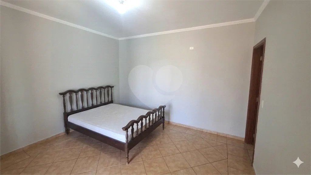 Chácara à venda – Excelente oportunidade dentro da cidade para investir ou para morar!