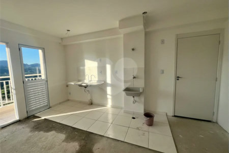 APARTAMENTO À VENDA 45m² 2 quartos -CONDOMÍNIO PARADISE VILLAGE EM BRAZ CUBAS
