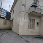 Terreno com 4 casas à venda na melhor região da Mooca, próximo à rua do Oratório!!