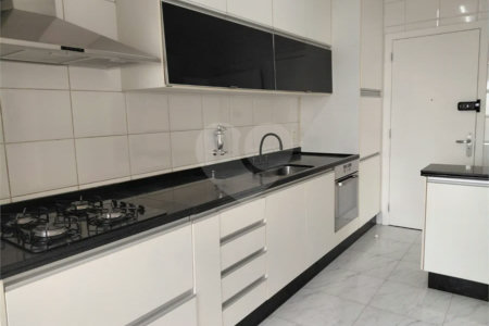 Apartamento na Vila Leopoldina de 3 dormitórios, 1 suíte, 2 vagas e lazer completo!