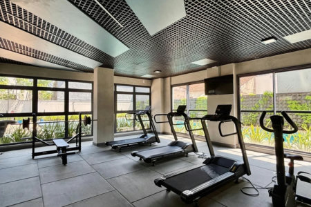 Studio de 26m² para alugar com 1 quarto mobiliado em Pinheiros próximo ao Metrô Faria Lima