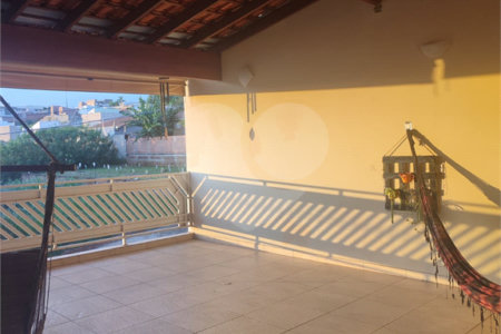 Casa a venda em excelente estado de conservação,