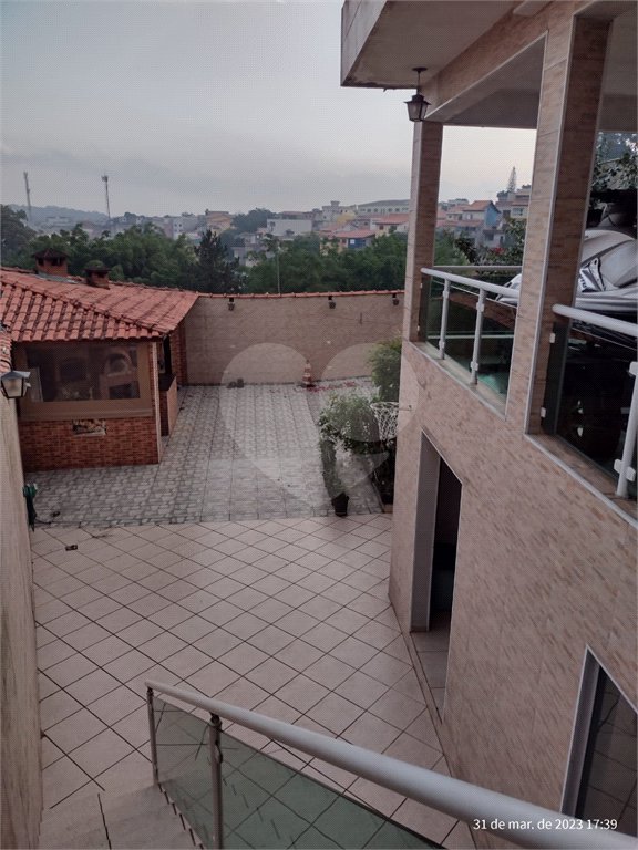 Excelente Sobrado na Cidade Lider - Casa - vendo