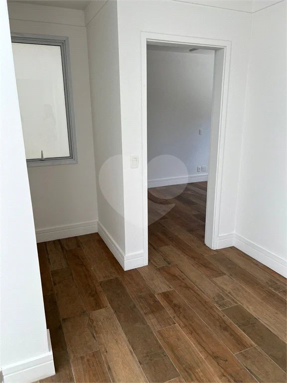 Residencial Tremembe Casa Linda - 255 mts - 04 dormit sendo 02 suites , 5 wcs - 04 vagas