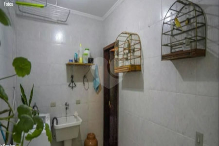 Casa com 150m² , 3 dormitórios , sendo 3 suítes , 4 vagas , à venda na Vila Formosa.