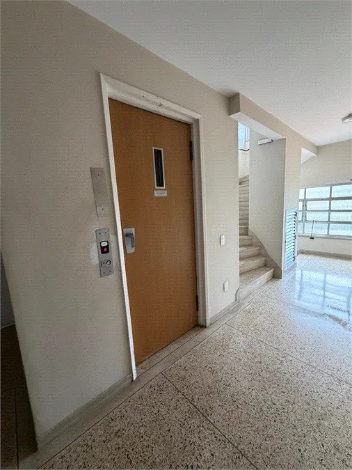 Apartamento à venda com 2 quartos em Vila Madalena, São Paulo, SP