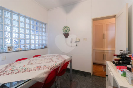 Apartamento em Higienópolis com 3 quartos, 3 suítes, 2 vagas, 277 m² de área útil