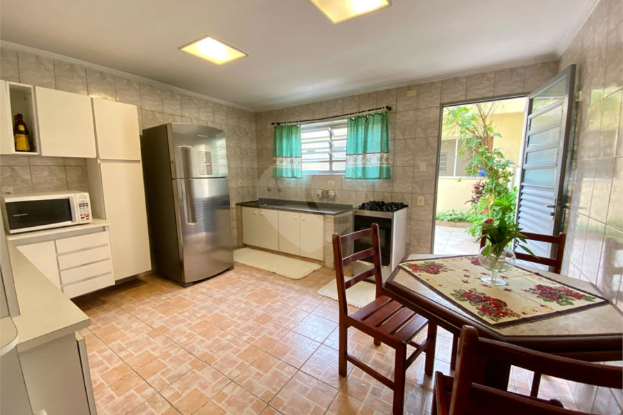 Sobrado á venda - Vila Guarani