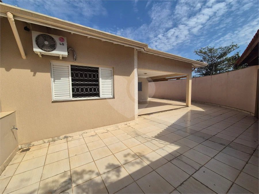 Casa à venda com 4 quartos, sendo 1 suíte,  em Jardim Brasília, Piracicaba, SP