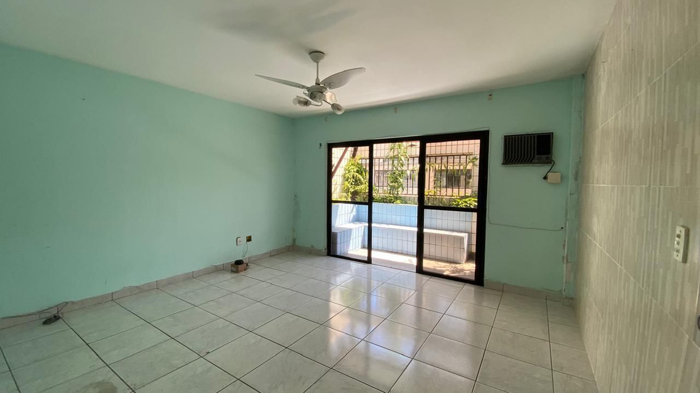 Cobertura com 4 dormitórios à venda, 400 m² por R$ 2.580.000,00 - Ponta da Praia - Santos/SP