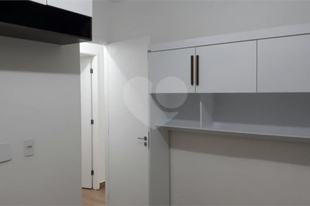 Apartamento à venda com 2 quartos em Parque Arariba, São Paulo, SP