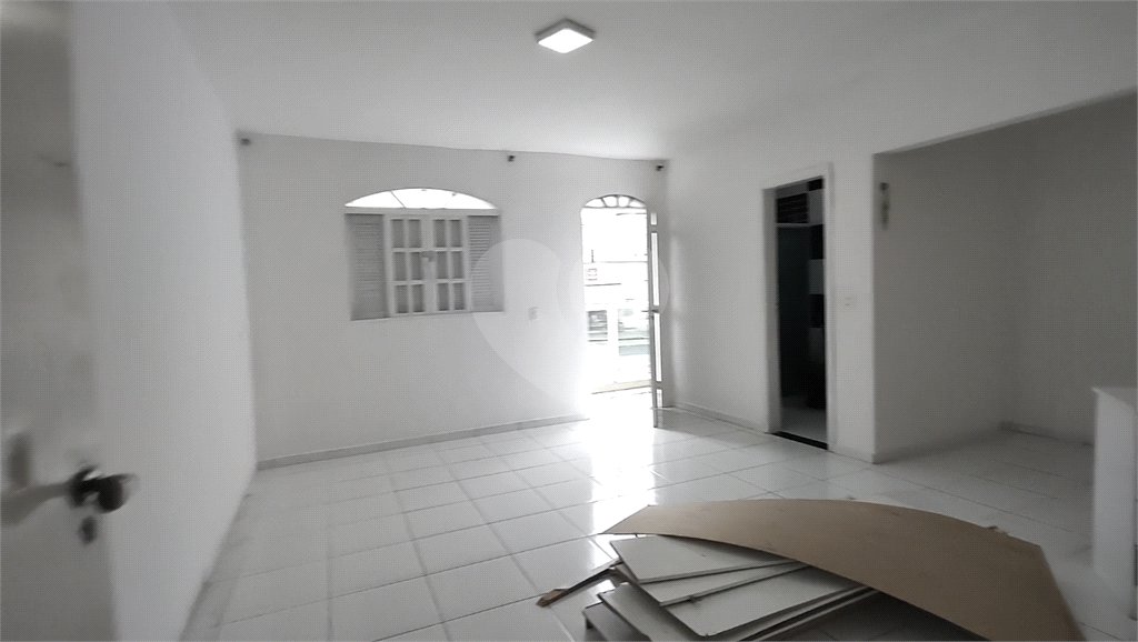 Casa à venda com 4 quartos, sendo 1 suíte, em Jardim Japão, São Paulo, SP