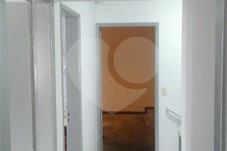 Sobrado à venda com 3 quartos em Jardim Aeroporto, São Paulo, SP