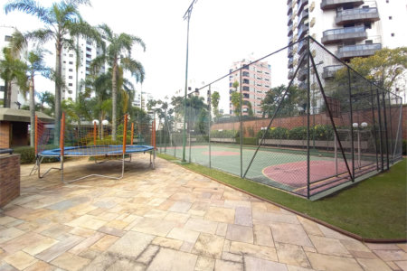 Apartamento à venda com 4 quartos, sendo 3 suítes, em Vila Andrade, São Paulo, SP