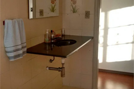 Sobrado à venda com 3 quartos, sendo 1 suíte,  em Jaguaré, São Paulo, SP