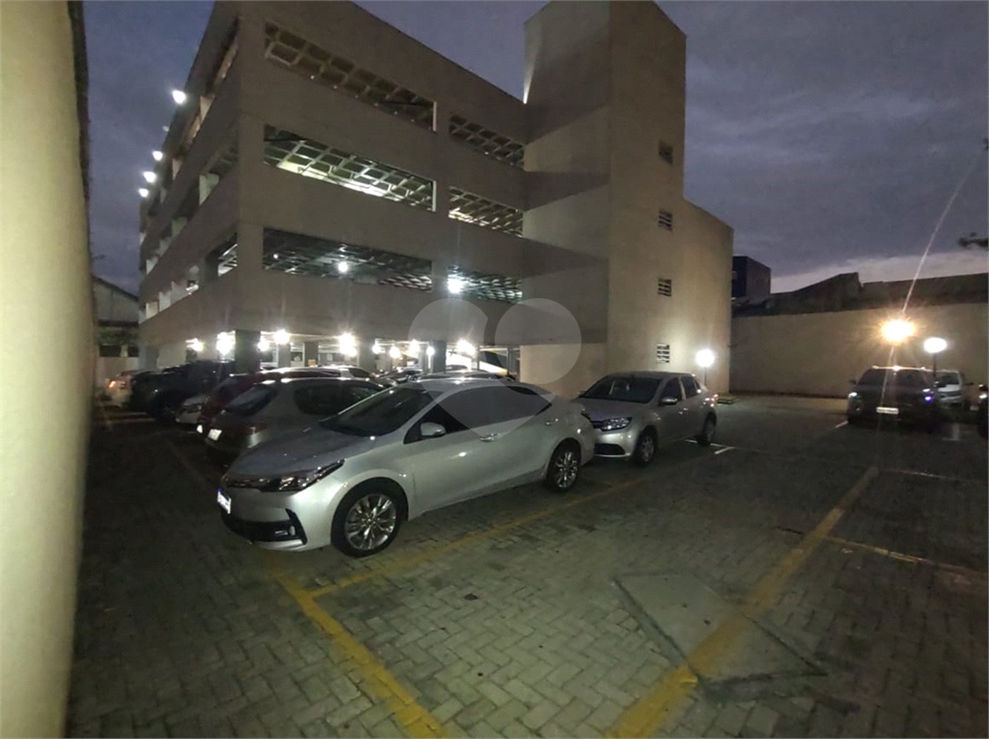 Apartamento à venda com 2 quartos em Luz, São Paulo, SP