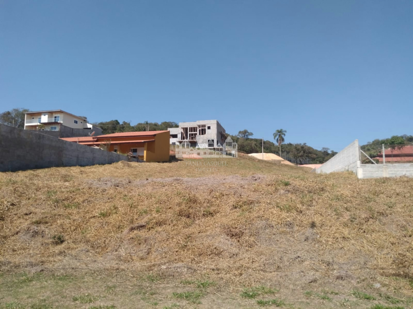 Terreno à venda no condomínio Encontro das Aguas, Nazaré Paulista - SP