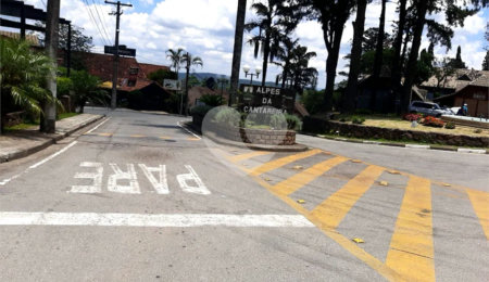 Terreno à venda no condomínio Alpes da Cantareira, Mairiporã - SP