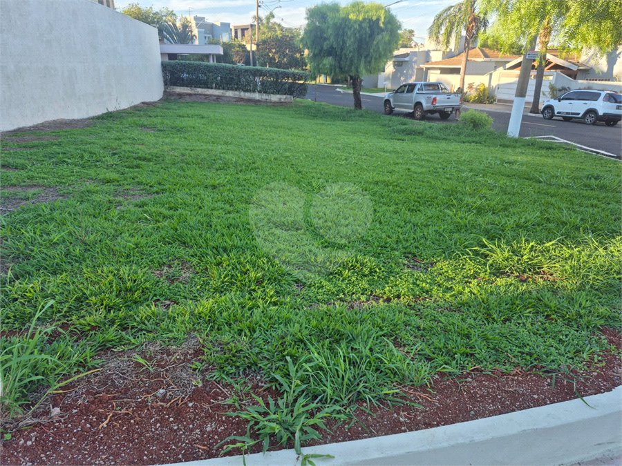 Terreno à venda no condomínio Altos do Jaraguá, Araraquara - SP