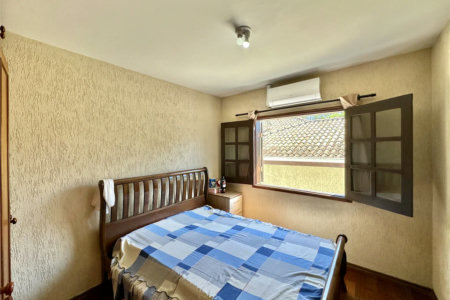 Casa à venda com 5 quartos, sendo 4 suítes, no condomínio Parque dos Príncipes, São Paulo - SP