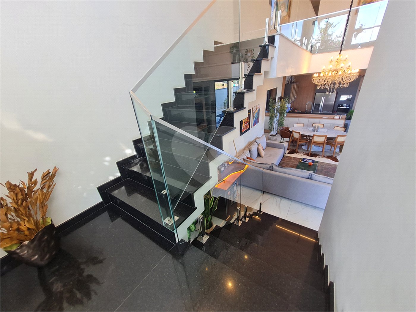 Casa à venda com 3 quartos, sendo 2 suítes, no condomínio Horizontes de Sorocaba, Sorocaba - SP