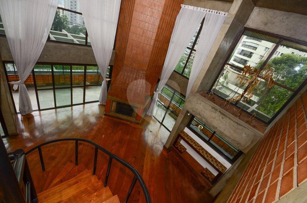 Apartamento à venda com 4 quartos, sendo 2 suítes, em Paraíso do Morumbi, São Paulo, SP