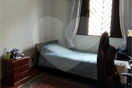 Casa à venda com 3 quartos, sendo 1 suíte,  em Santana, São Paulo, SP