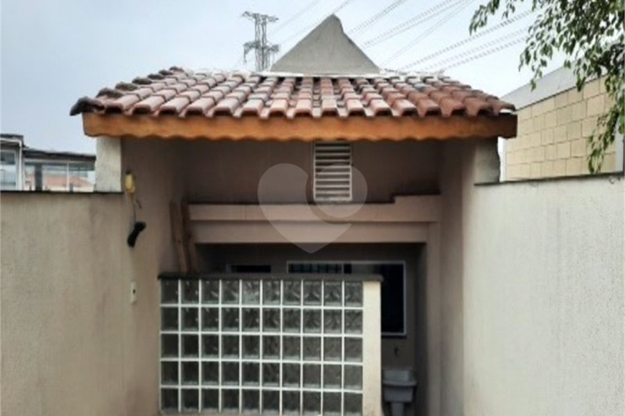 Sobrado à venda com 3 quartos, sendo 1 suíte, em Parque Edu Chaves, São Paulo, SP