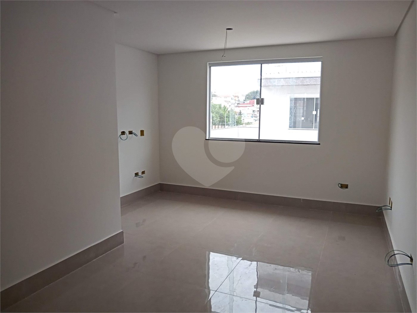 Casa à venda com 2 suítes no condomínio Residencial Napoles, São Paulo - SP