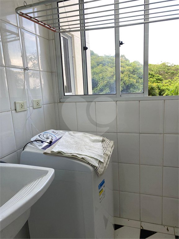 Apartamento à venda com 3 quartos em Vila dos Remédios, São Paulo, SP