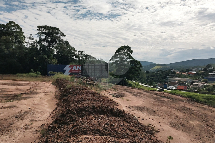 Terreno à venda em Serra da Cantareira, Mairiporã, SP
