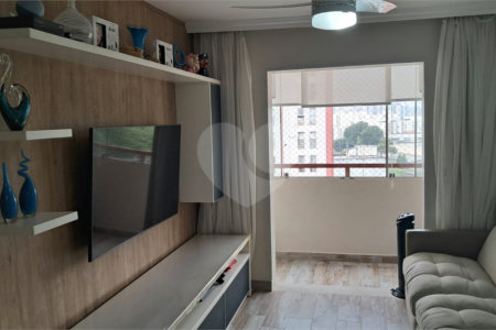 Apartamento à venda com 3 quartos, sendo 1 suíte, em Campo Grande, São Paulo, SP