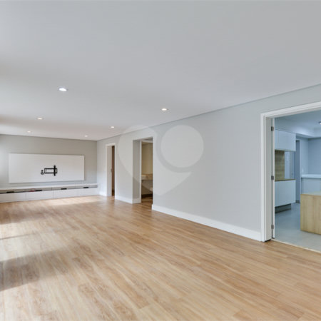 Apartamento à venda com 4 quartos, sendo 3 suítes, em Granja Julieta, São Paulo, SP