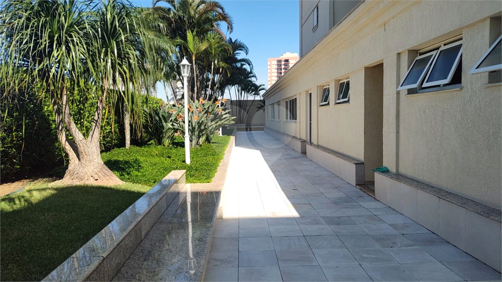 Apartamento à venda com 3 quartos, sendo 1 suíte, em Vila Augusta, Guarulhos, SP