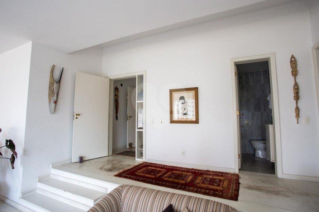 Apartamento à venda com 4 suítes em Jardim Fonte do Morumbi, São Paulo, SP